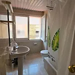 Caste Pensionat Lloret de Mar